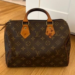 VINTAGE Louis Vuitton Monogram Speedy 25